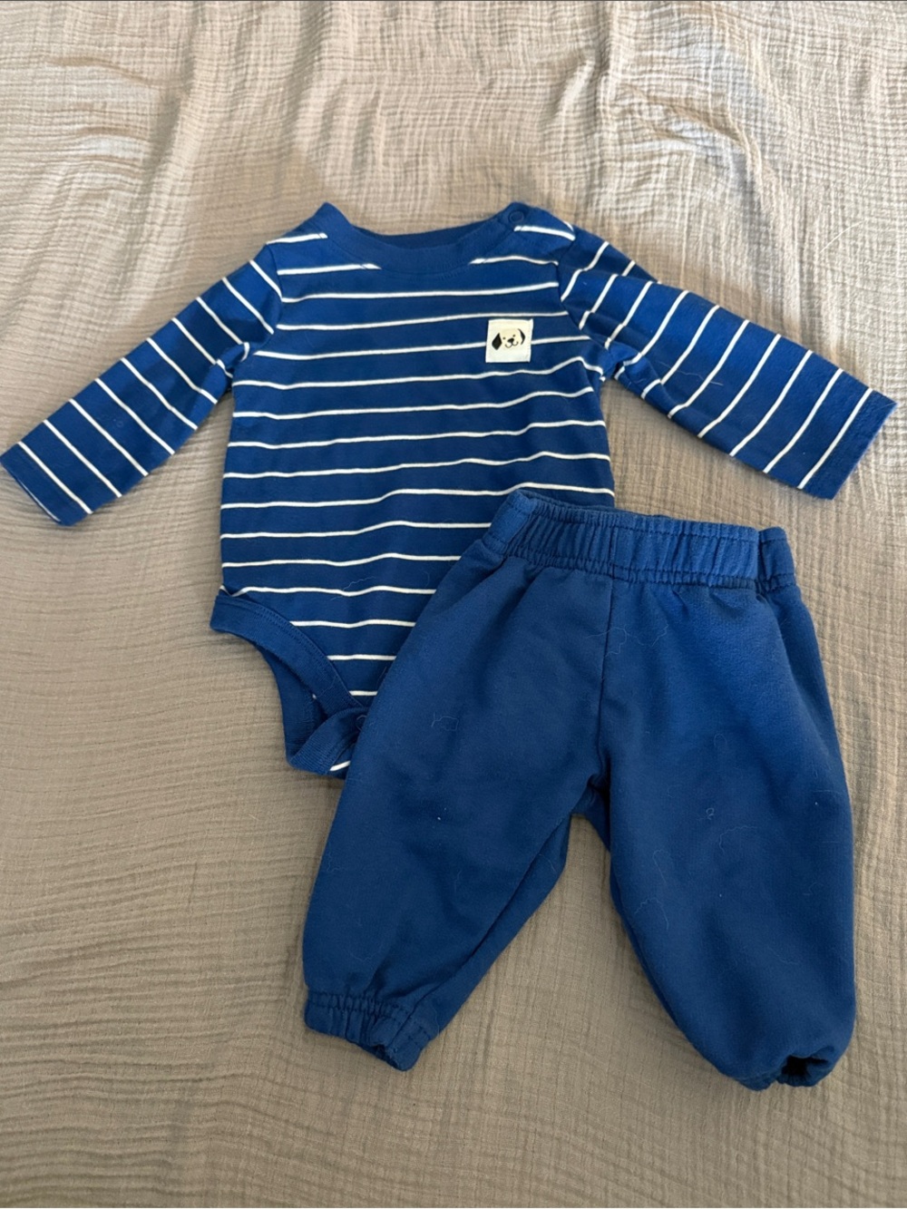 Garanimals Blue & White Striped Long-Sleeve Bodysuit with Blue Pants